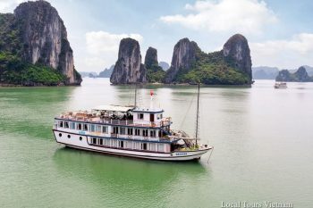 halong-Cozy-bay-deluxe-cruise